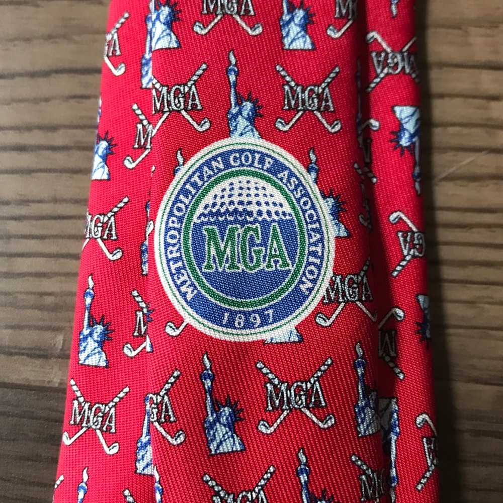 Vineyard Vines Men’s MGA Golf New York Tie NWT - Picture 2 of 5